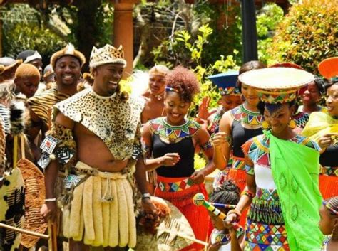Traditional Culture .